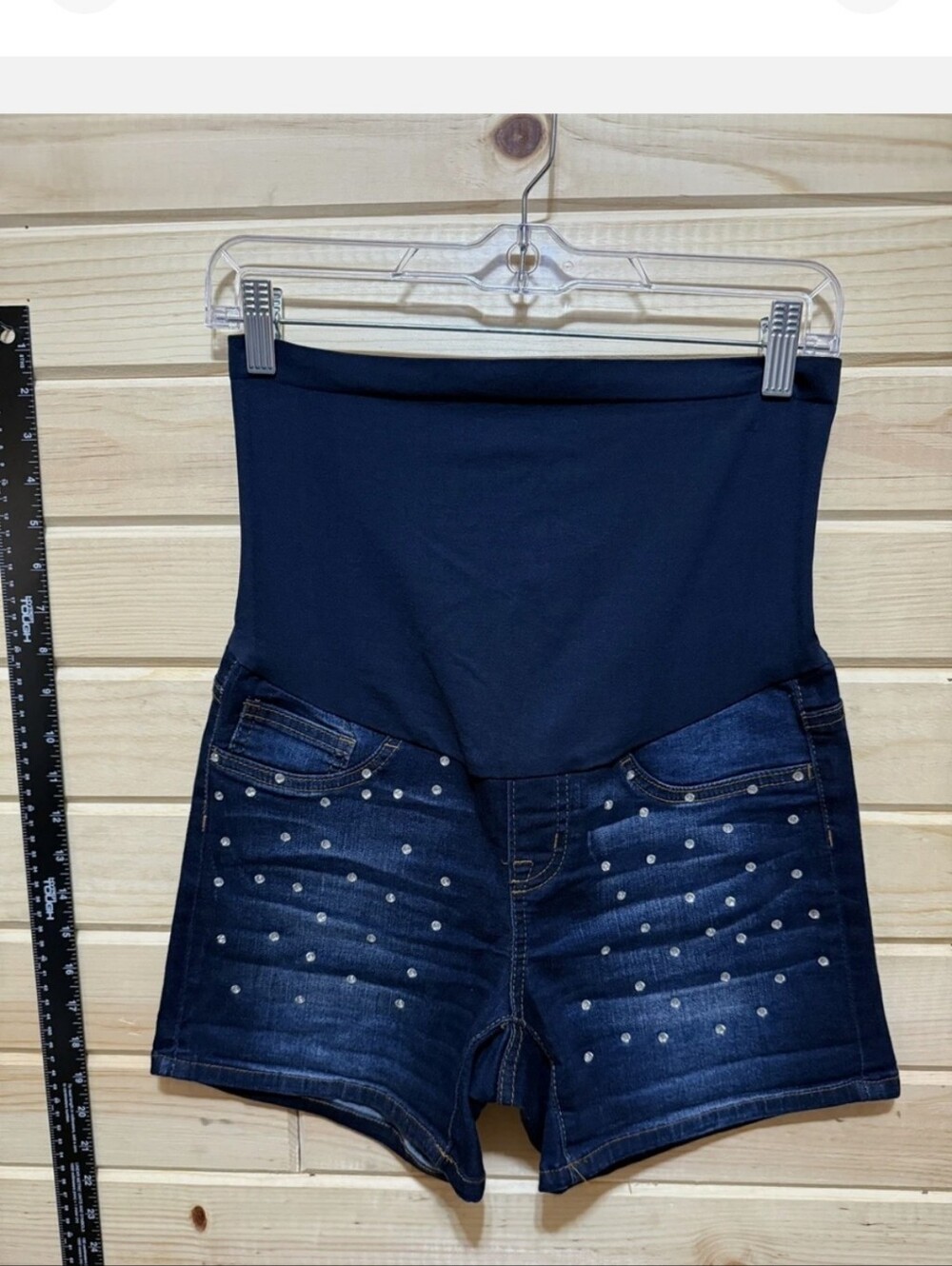 New Bella Vida Maternity Rhinestone Denim Shorts Blue Size Small NWOT #0251